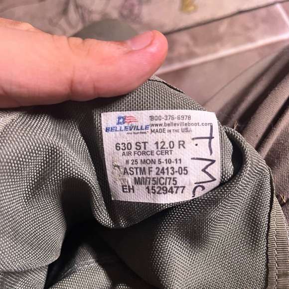 belleville Other - Men’s size 12 steel to combat boots